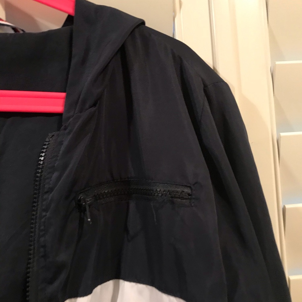 jacket - Picture 3 of 6